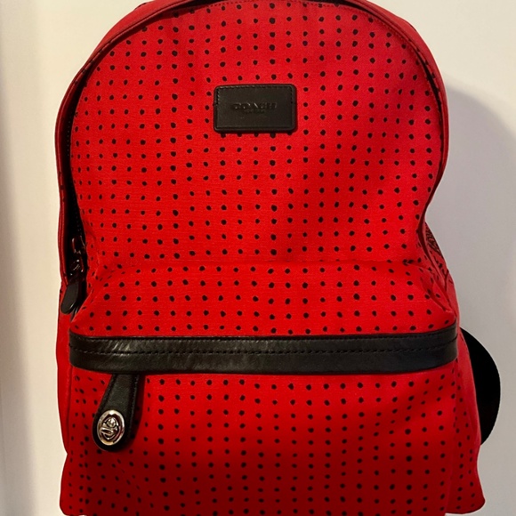 coach backpack red black Court In Maxi Signature Canvas Passed along from members of the Coach community like you COACH Court Backpack In Signature